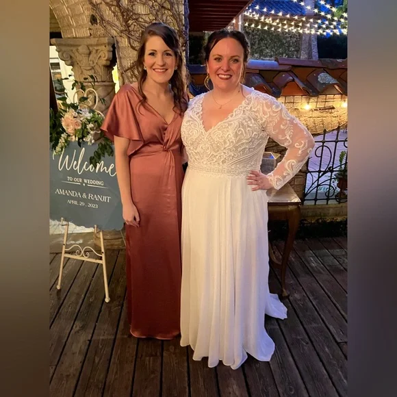 Revelry Satin Gwen Dress - Desert Rose - Picture 5 of 5